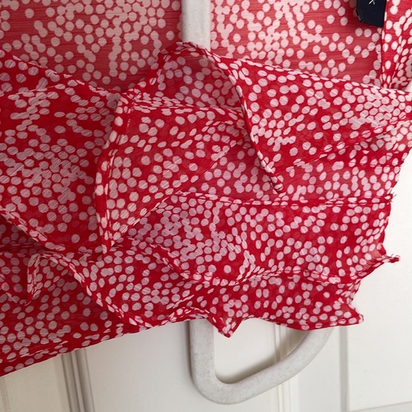 Jones New York Signature Red with White Polka Dots Sleeveless Ruffle Top - Picture 6 of 8